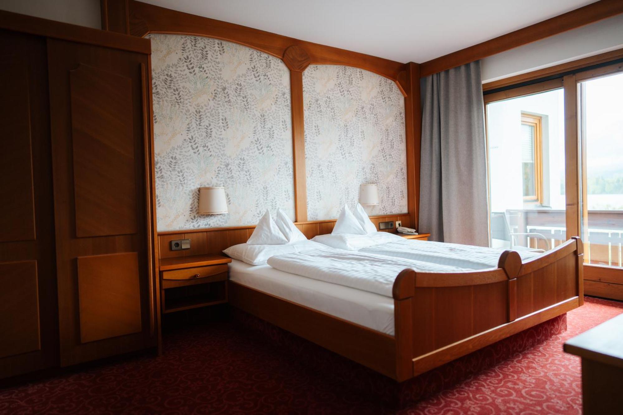 Seehotel Ressmann Drobollach am Faaker See Exterior photo